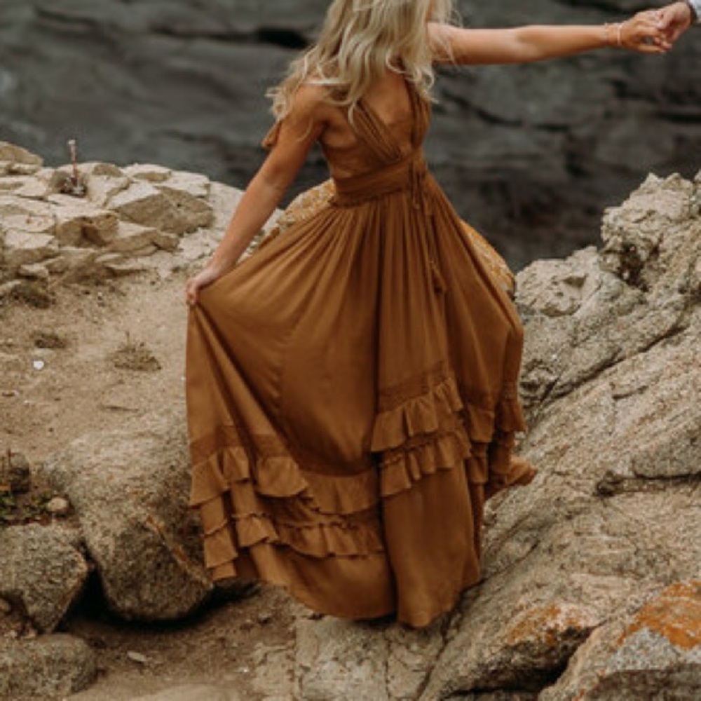Free people beachy maxi dress, XS, color “pony tail” ~ dark burnt orange…